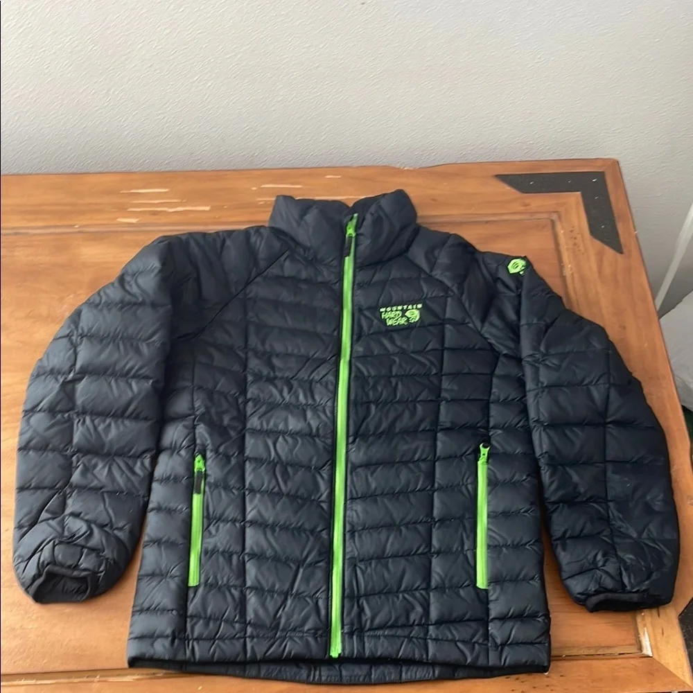 Mountain Hardware Down Feather  Puffer Jacket Size Medium